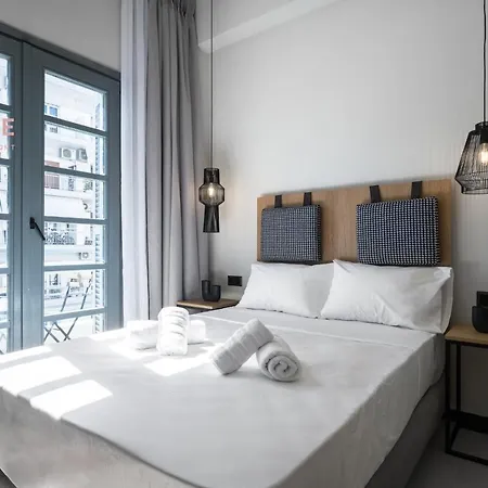 Philus, Nilie Hospitality Mgmt * Tessalónica