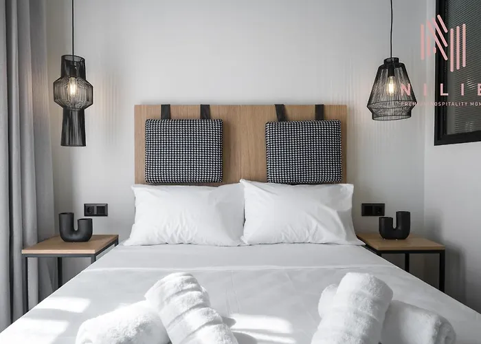 Philus, Nilie Hospitality Mgmt *