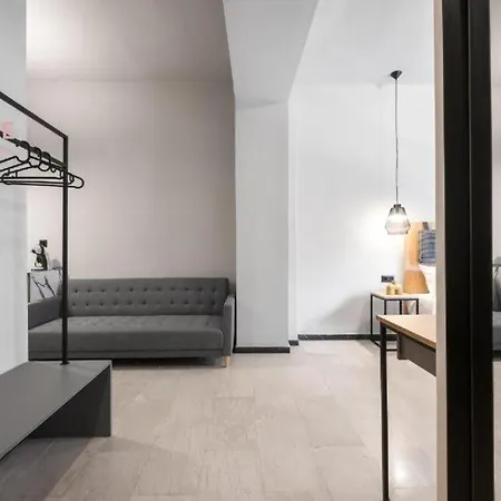 Philus, Nilie Hospitality Mgmt